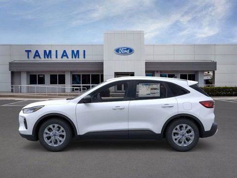 New 2026 Ford Escape Active image 3