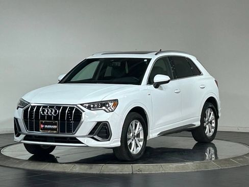 Used 2021 Audi Q3 2.0T Premium Plus w/ Premium Plus Package AWD/4WD image 5