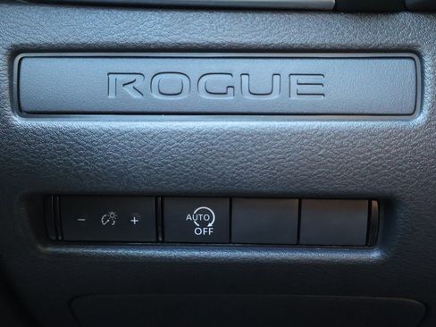 New 2026 Nissan Rogue S image 15