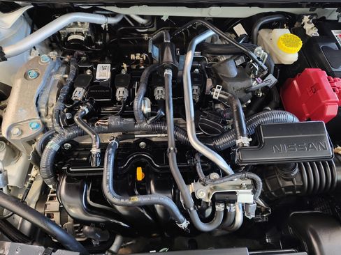Used 2024 Nissan Sentra SV FWD image 27