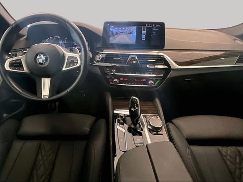 Used 2023 BMW 540i w/ M Sport Package RWD image 13