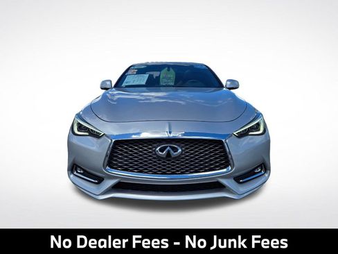 Used 2018 INFINITI Q60 3.0t Luxe w/ Sensory Package 3.0T Luxe AWD/4WD image 2