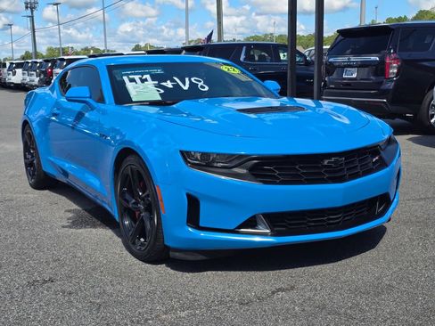 Certified 2022 Chevrolet Camaro LT w/ RS Package RWD image 7