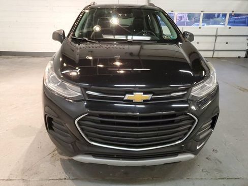 Used 2019 Chevrolet Trax LT w/ LT Convenience Package AWD/4WD image 8