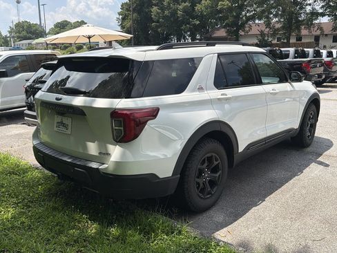 Used 2023 Ford Explorer Timberline w/ Timberline Technology Package AWD/4WD image 4