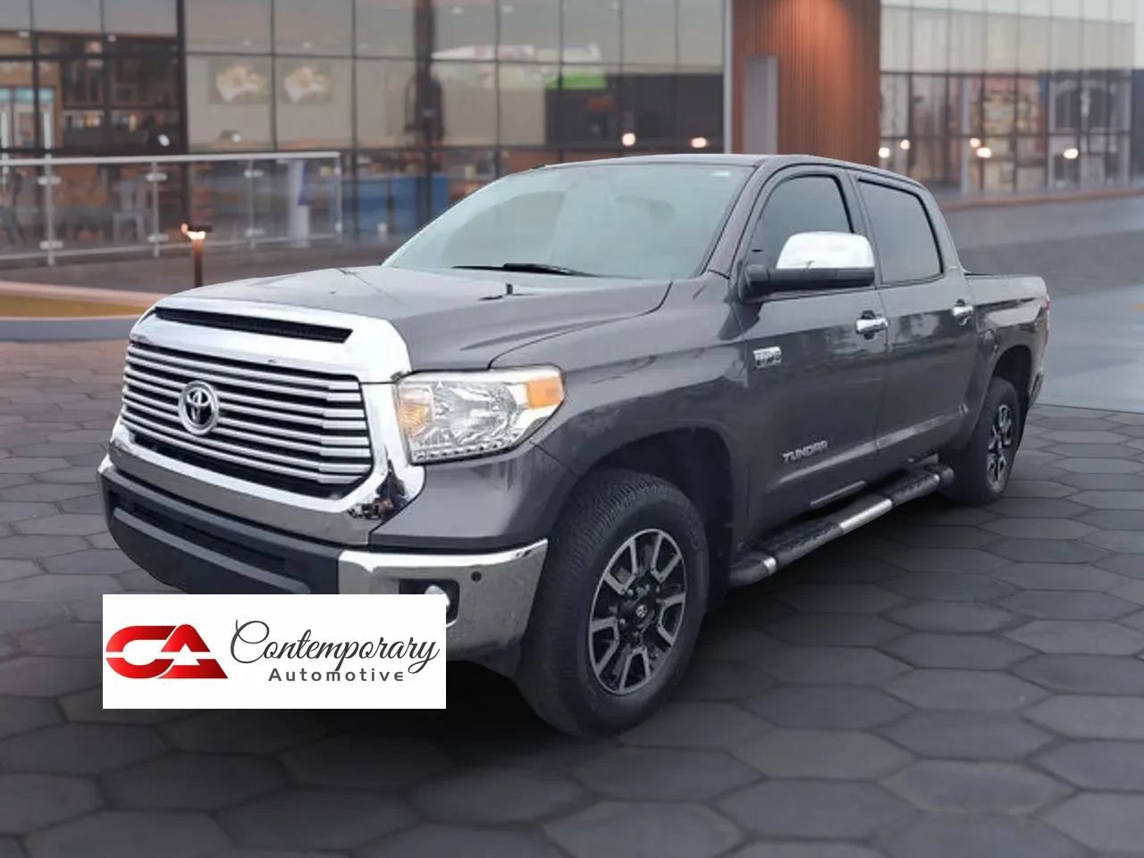 Used 2017 Toyota Tundra Limited w/ Limited Premium Package AWD/4WD image 3
