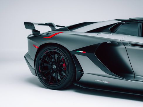 Used 2020 Lamborghini Aventador SVJ image 27