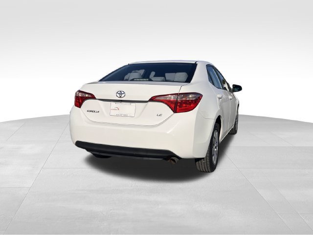 Used 2017 Toyota Corolla LE w/ Carpet Mat Package (TMS) FWD image 5