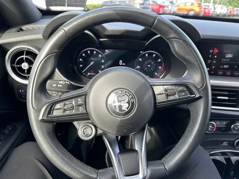 Used 2024 Alfa Romeo Stelvio Ti w/ Performance Driving Package AWD/4WD image 21