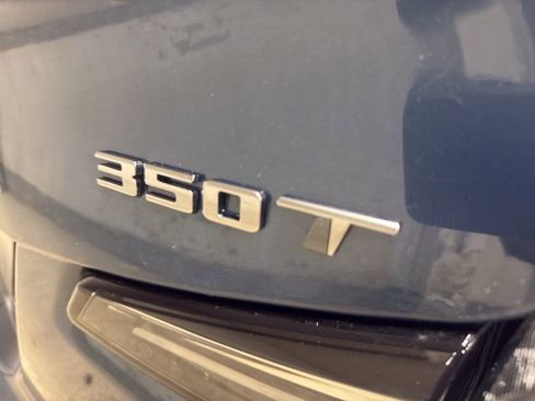 Used 2025 Cadillac XT4 Sport image 31