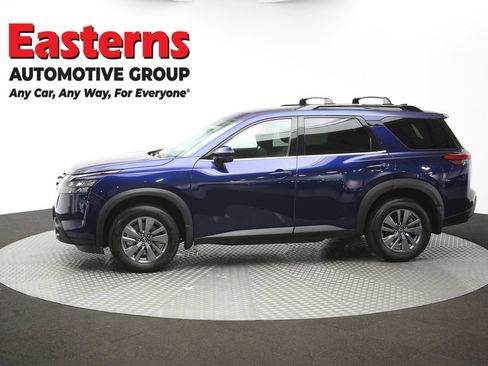 Used 2023 Nissan Pathfinder SV AWD/4WD image 62