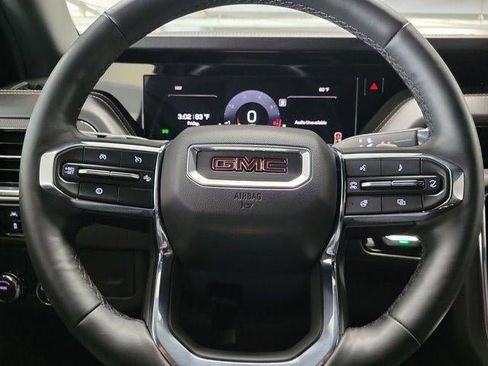 Used 2025 GMC Yukon Elevation RWD image 21