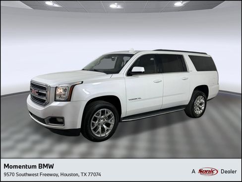 Used 2017 GMC Yukon XL SLT w/ Open Road Package RWD image 1