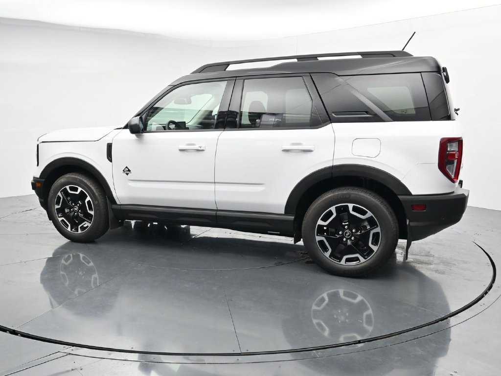 Used 2021 Ford Bronco Sport Outer Banks AWD/4WD image 5