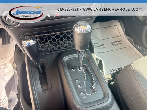 Used 2016 Jeep Wrangler Unlimited Sport w/ Quick Order Package 24S AWD/4WD image 14