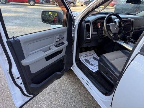 Used 2012 RAM 1500 Big Horn RWD image 9
