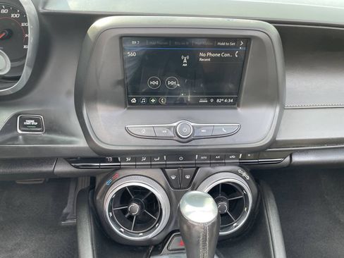 Used 2019 Chevrolet Camaro LT RWD image 19