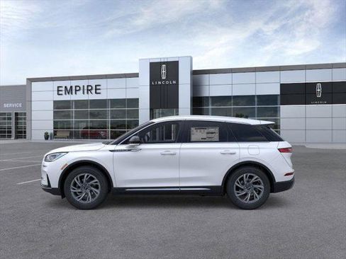 New 2025 Lincoln Corsair AWD image 3