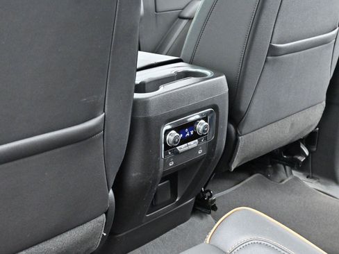 Used 2023 GMC Yukon AT4 w/ AT4 Premium Plus Package image 33