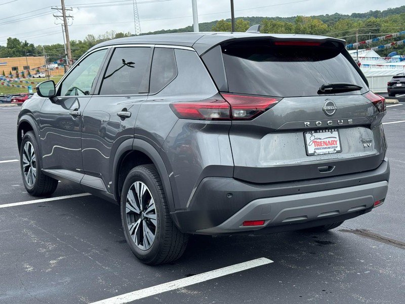 Used 2022 Nissan Rogue SV FWD image 6