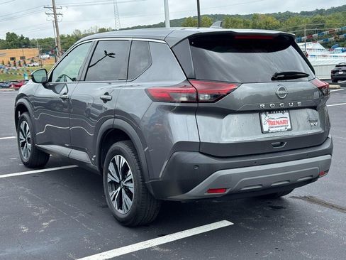 Used 2022 Nissan Rogue SV FWD image 6