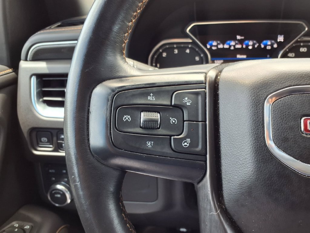 Used 2021 GMC Yukon AT4 w/ LPO, Illumination Package AWD/4WD image 18