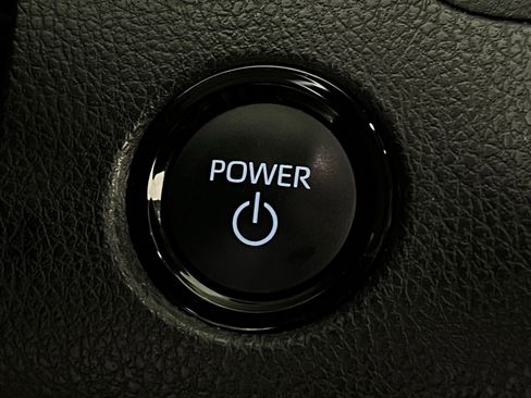 Certified 2025 Toyota Camry LE image 19