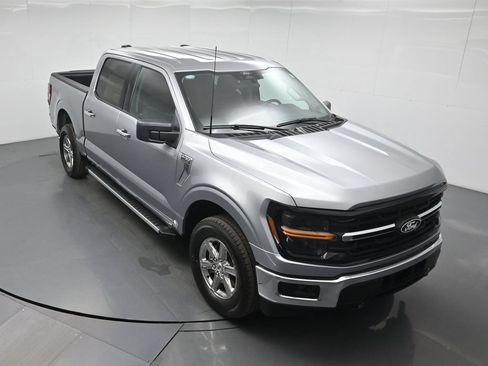 Certified 2025 Ford F150 XLT w/ Equipment Group 301A Standard AWD/4WD image 37