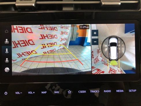 Used 2023 Hyundai Tucson Limited AWD/4WD image 32