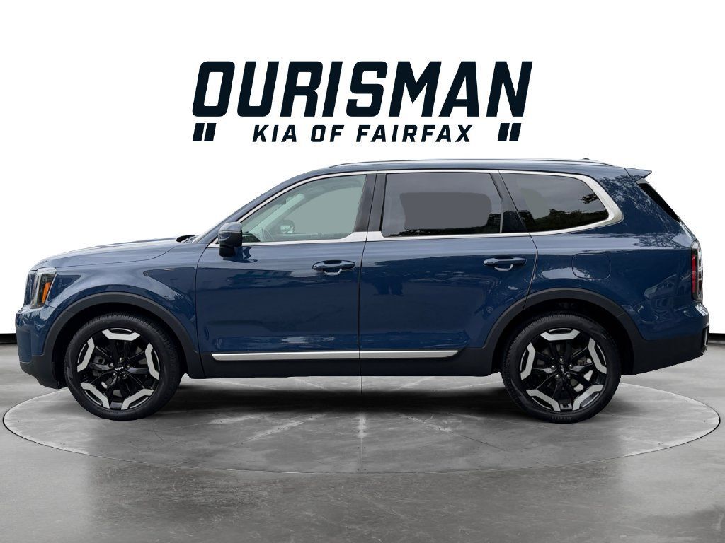 Certified 2024 Kia Telluride EX AWD/4WD image 3