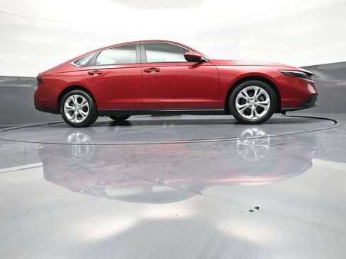 Certified 2023 Honda Accord LX image 28