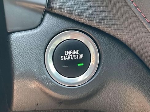 Used 2023 Chevrolet Equinox RS FWD image 24