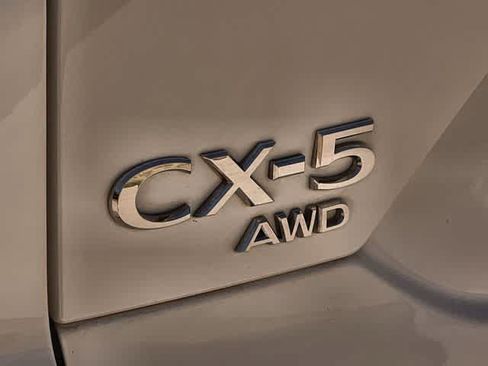 Used 2022 MAZDA CX-5 AWD 2.5 S w/ Premium Package image 8