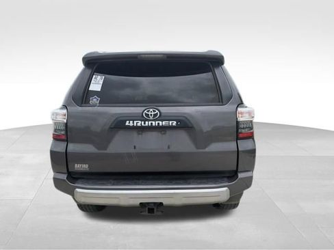 Used 2019 Toyota 4Runner TRD Off-Road Premium image 6