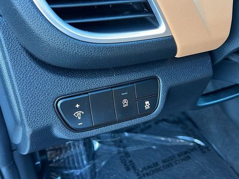 Used 2025 Kia Seltos EX w/ EX Sunroof Package FWD image 13