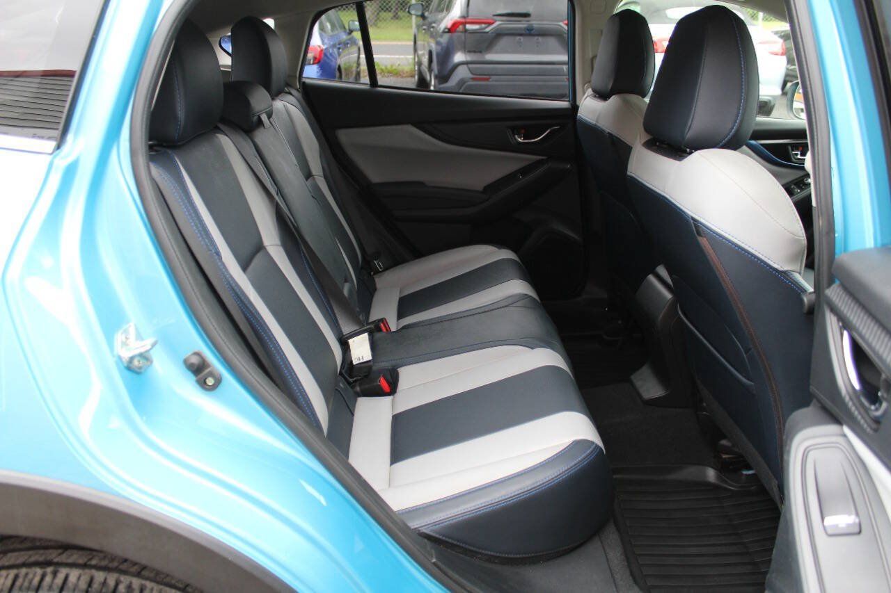 Used 2020 Subaru Crosstrek Hybrid AWD/4WD image 16