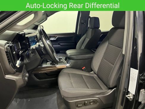 Certified 2024 Chevrolet Silverado 1500 RST w/ Convenience Package II AWD/4WD image 30