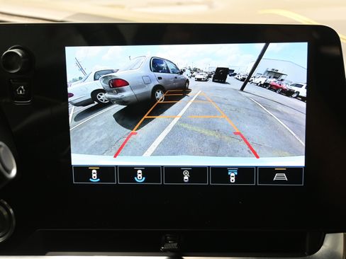 Used 2021 Chevrolet Corvette Stingray Premium Cpe w/ Z51 Performance Package RWD image 26