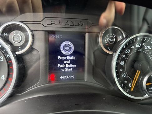 Used 2022 RAM 3500 Tradesman w/ Max Tow Package image 5