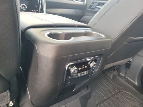 New 2026 GMC Yukon XL Denali w/ Sun & Power Step Package AWD/4WD image 9