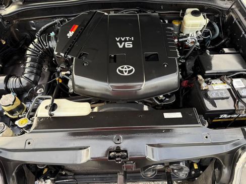 Used 2006 Toyota 4Runner Sport image 16