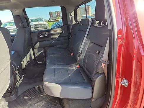 Certified 2023 Chevrolet Silverado 1500 LT AWD/4WD image 40