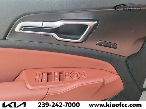 New 2026 Kia Sportage SX FWD image 23