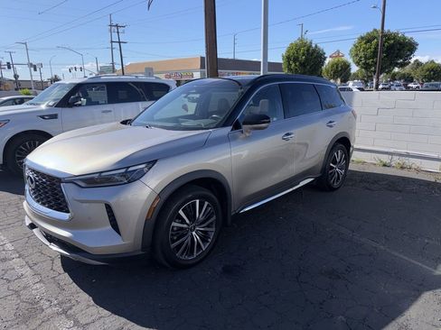 Certified 2023 INFINITI QX60 Autograph w/ Cargo Package image 3