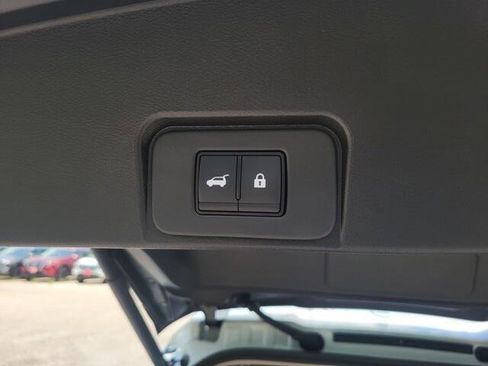 New 2025 Nissan Rogue SV w/ SV Premium Package image 7