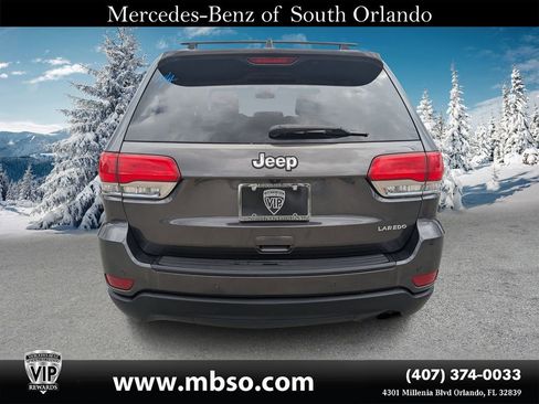 Used 2018 Jeep Grand Cherokee Laredo image 15