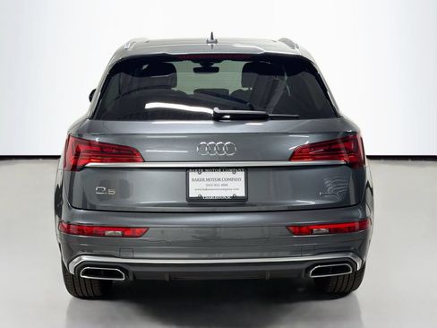 Used 2025 Audi Q5 e Premium Plus AWD/4WD image 10