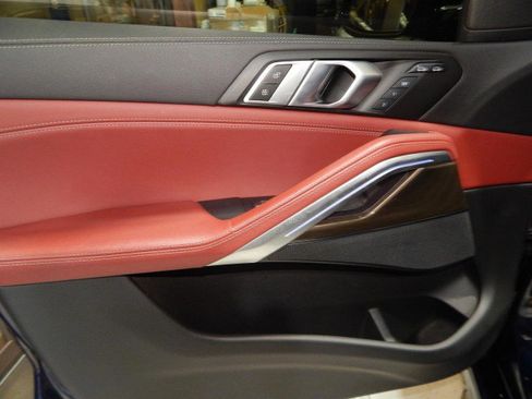 Used 2022 BMW X6 xDrive40i image 13