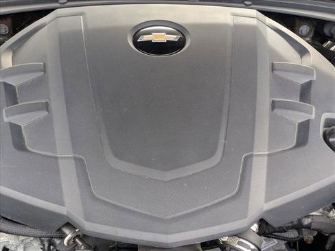 Used 2020 Chevrolet Camaro LT image 28