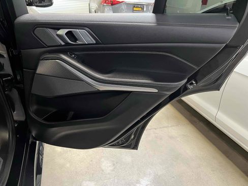 Used 2020 BMW X5 sDrive40i w/ M Sport Package image 77